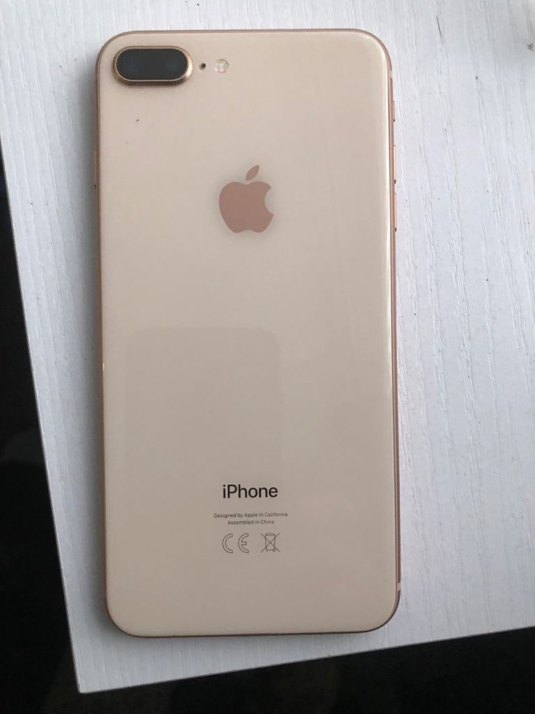 Apple iPhone 8 Plus - Gold, Cracked Screen