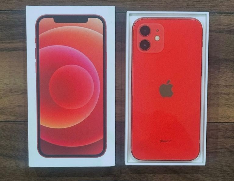 iPhone 12 Red