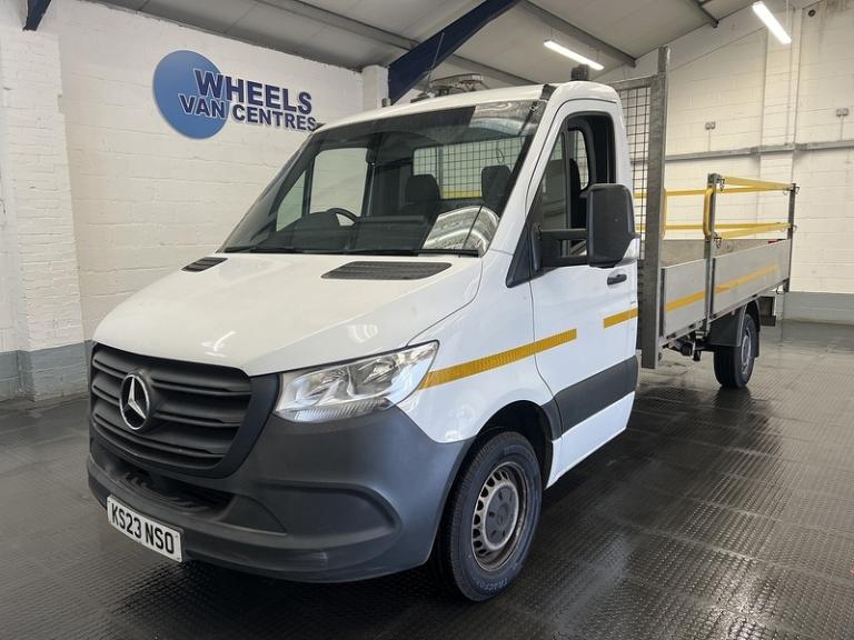 2023 Mercedes-Benz Sprinter 2.0 315 CDI Progressive Dropside 2dr Diesel Manual RWD L3 Euro 6 (s/s...