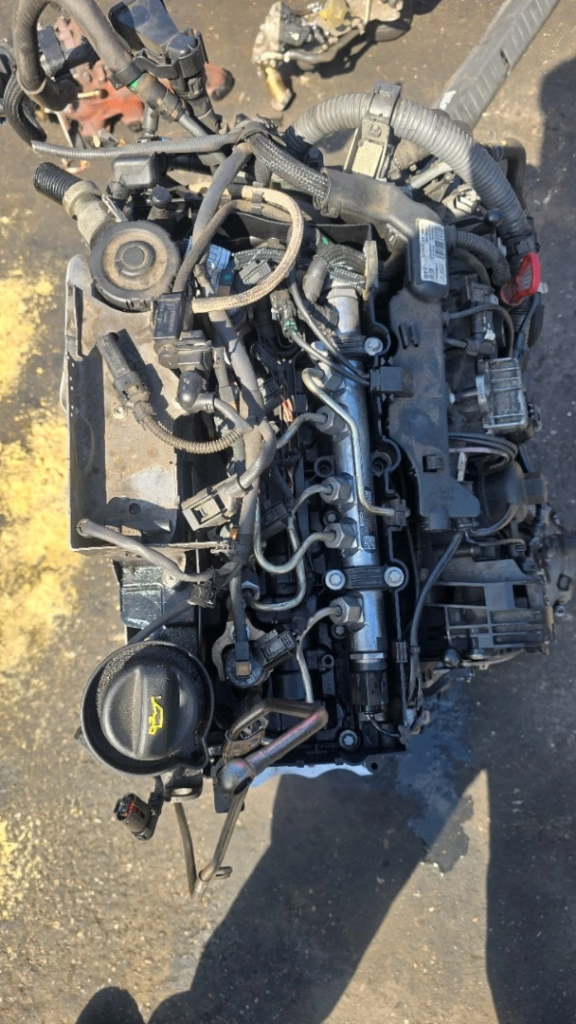 TOYOTA AVENSIS 2015 1.6 DIESEL (1WW) ENGINE FOR SALE 
