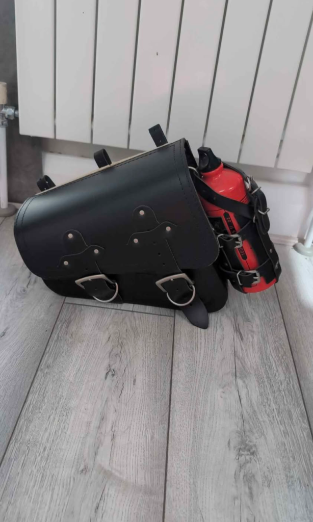 Harley Davidson sportster leather left saddlebag pannier case + 1L fuel bottle
