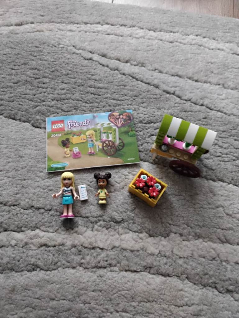 Lego friends flower cart £4