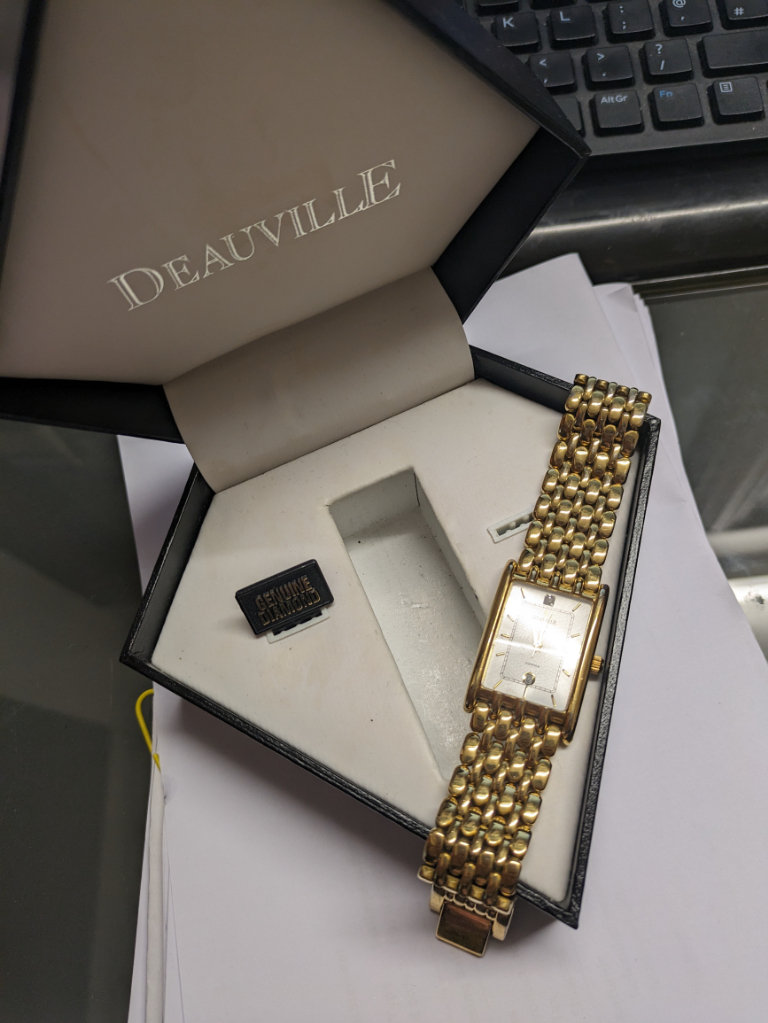 New Gold Ladies Genuine Analog Quartz Classic Deauville Watch gift