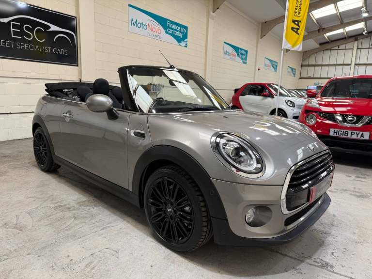 2018 MINI Convertible 1.5 Cooper II 2dr Automatic *19000 MILES* CONVERTIBLE Petrol Automatic