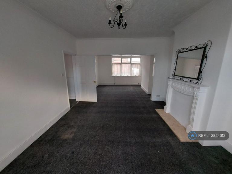 3 bedroom house in Mansfield Avenue, Thornaby, Stockton-On-Tees, TS17 (3 bed) (#2824313)