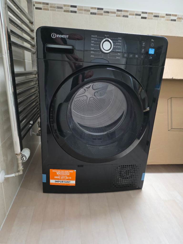 INDESIT Push&Go YT M11 82B X UK 8 kg Heat Pump Tumble Dryer - Black
