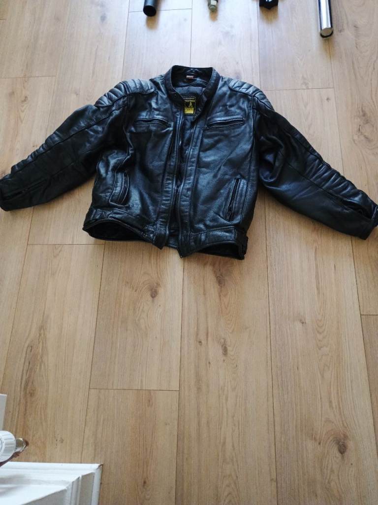 Motorcycle jacket 