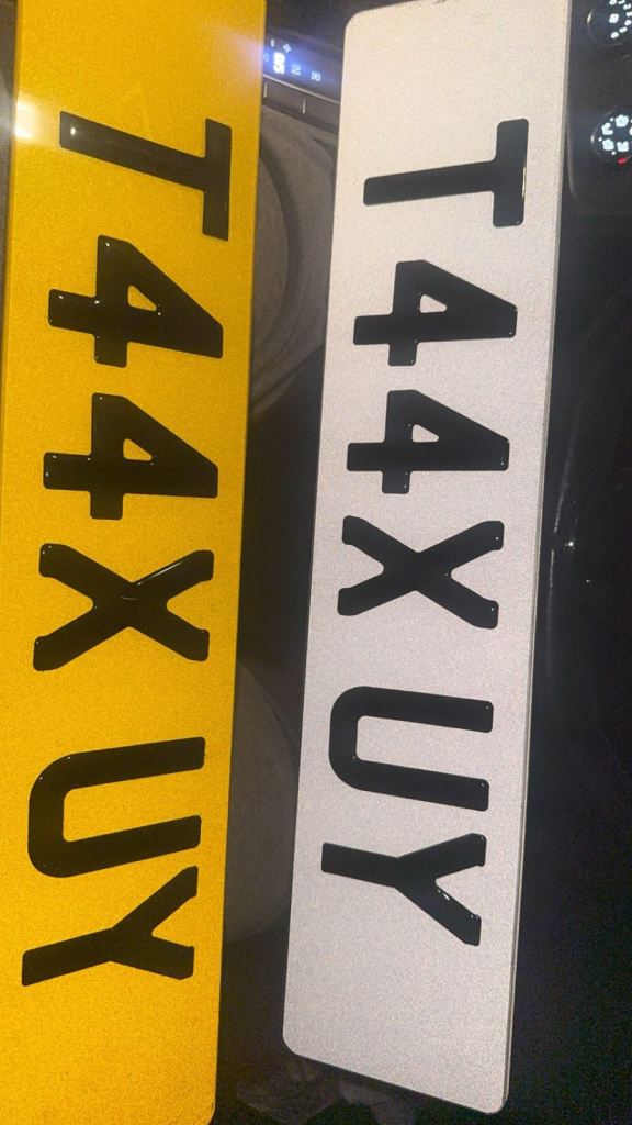 T44X UY