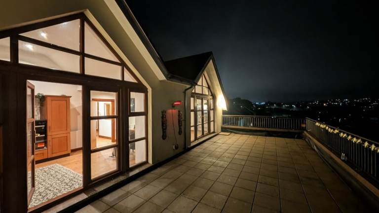 Luxury 3 Bedroom Penthouse Apartment for Rent