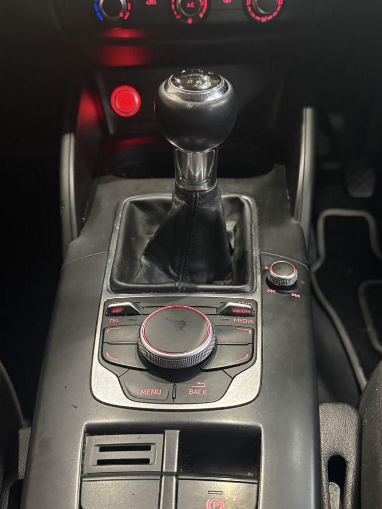 AUDI A3 1.6 TDI SE 2014