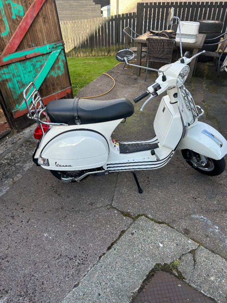 Piaggio, VESPA, 2015, 123 (cc)