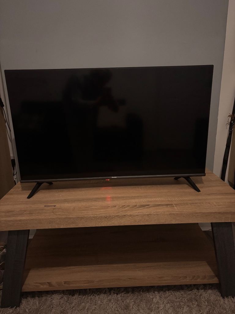 Hisense 42 inch Smart TV 