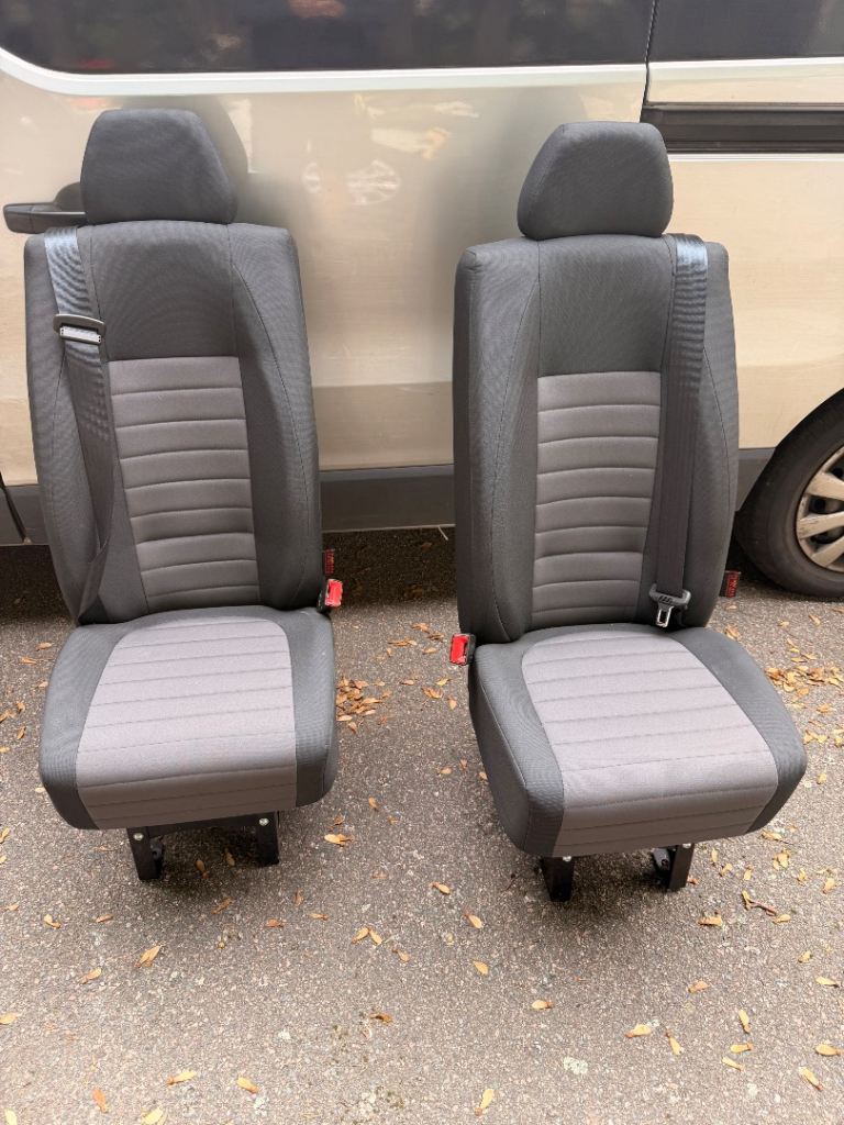2 x universal van / Minibus Seats AS NEW 