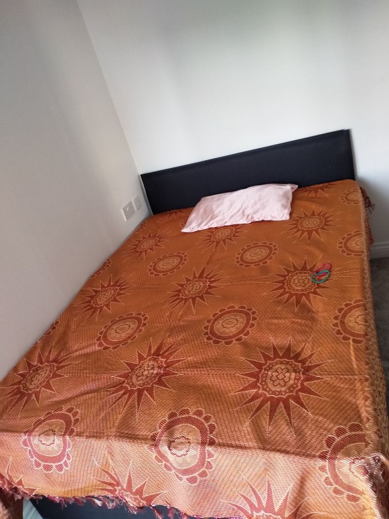 Room for rent (females preferred)