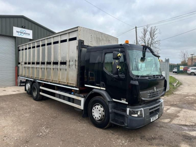 RENAULT PREMIUM 380 6x2 REAR LIFT SLEEPER CAB CATTLE TRUCK