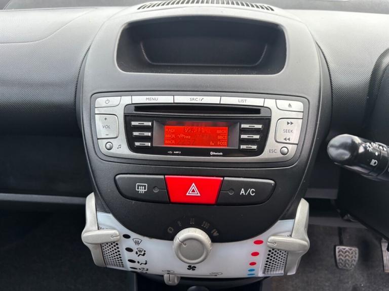 2013 Citroen C1 1.0i VTR+ Hatchback 5dr Petrol EGS5 Euro 5 (68 ps) Hatchback Petrol Automatic