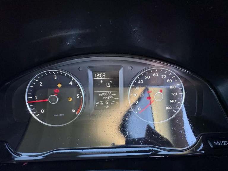 2014 Volkswagen Transporter Transporter T32 Startline TDI BlueMotion Technology Crew Cab DIESEL M...