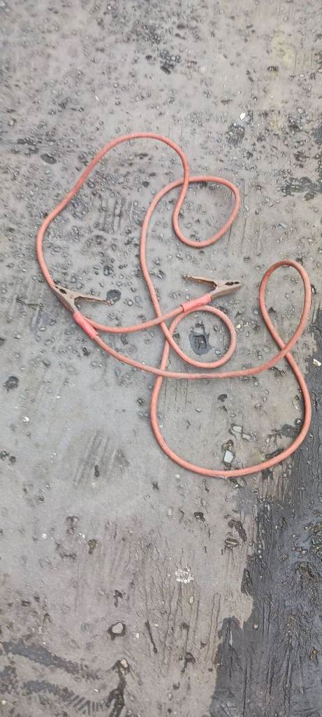 HEAVY DUTY JUMP LEADS 