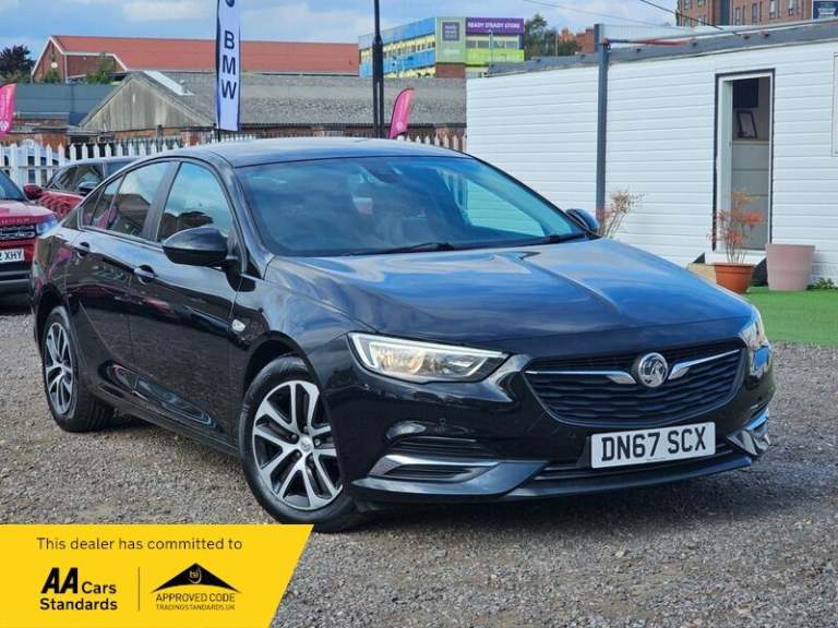 2017 Vauxhall Insignia 1.6 Turbo D ecoTEC Design Nav Grand Sport Euro 6 (s/s) 5dr HATCHBACK Diese...