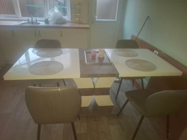 Table 4 chairs 