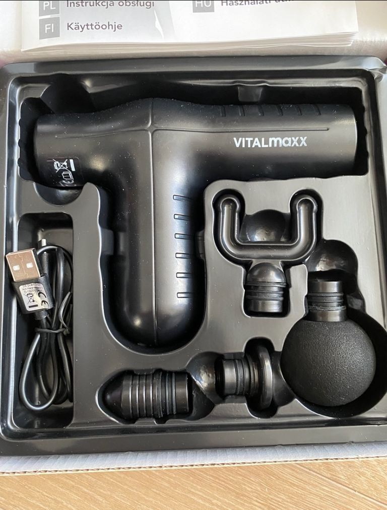 99% new massage gun set