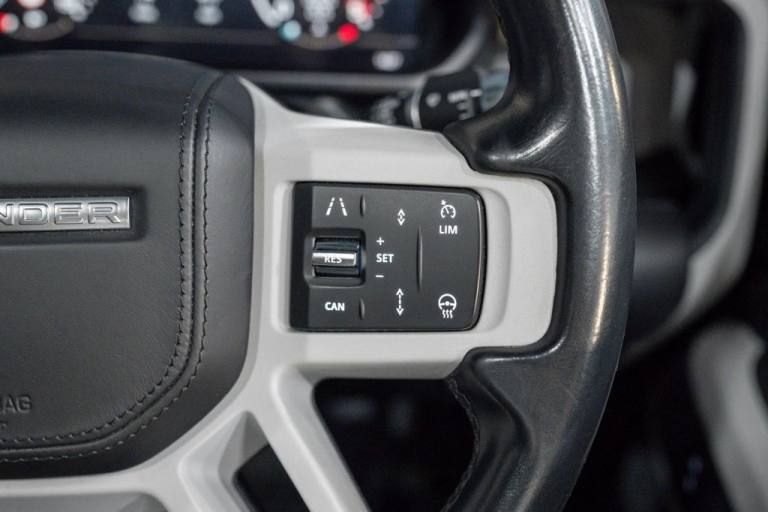 2021 Land Rover Defender 3.0 D300 MHEV X-Dynamic HSE SUV 5dr Diesel Auto 4WD Euro 6 (s/s) (300 ps...