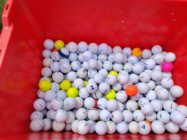 Large Quantity Used Golf Balls – Various Brands, Good Condition