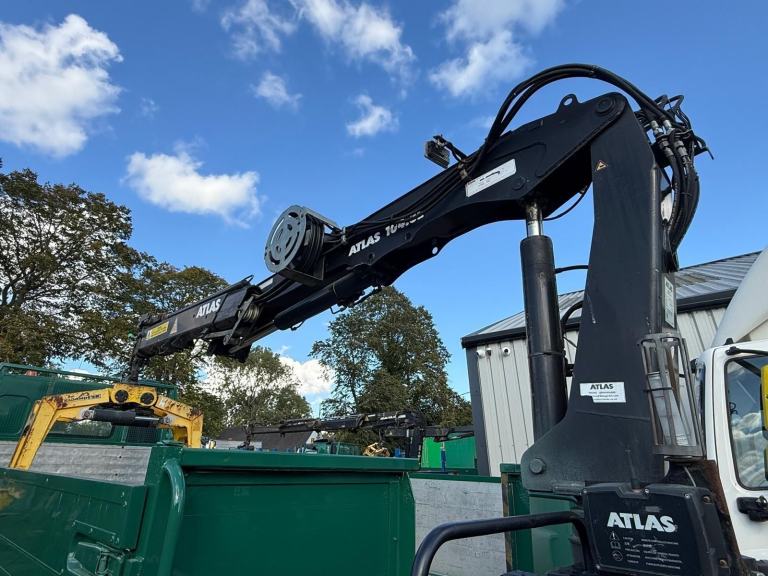  2013 DAF LF 55.220 18TON DROPSIDE WITH ATLAS 104.3E CRANE 