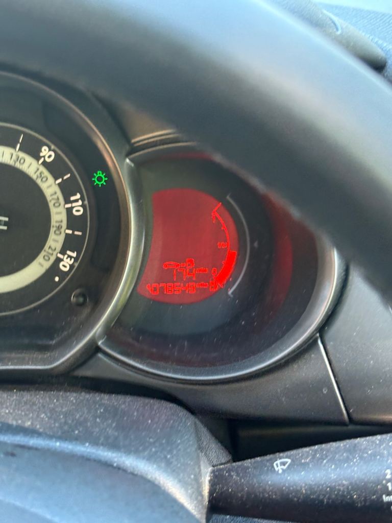Citroen c3 1.2 79k on clock  12 months mot