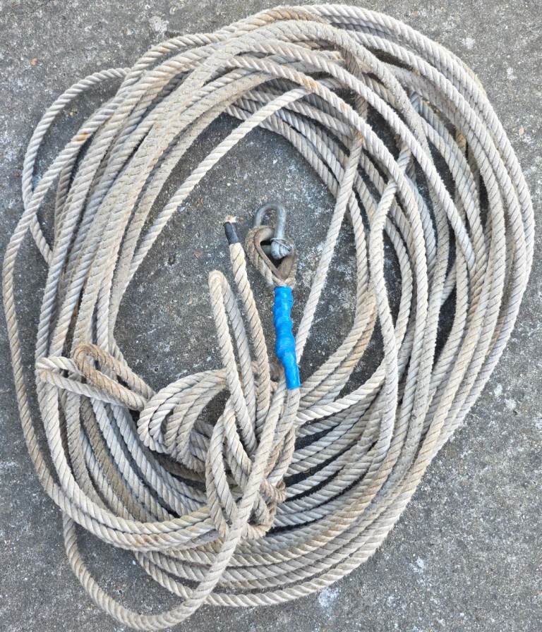 ROPE -Over 30m - 10mm. READ DESCRIPTION PLEASE.