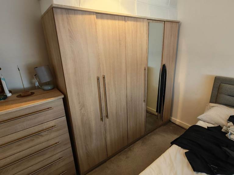 Wardrobes, 2 double, 1 single