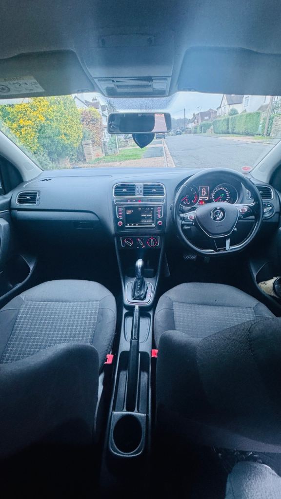 Volkswagen, POLO, Hatchback, 2014, Semi-Auto, 1197 (cc), 5 doors