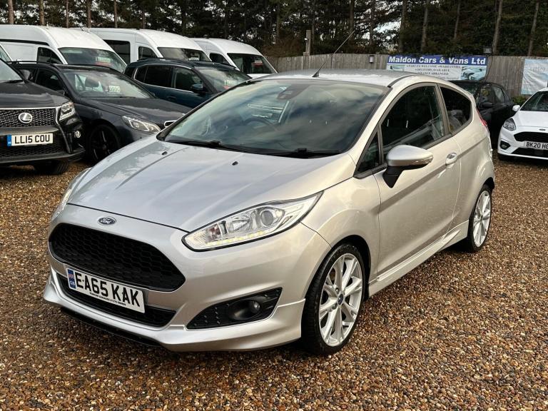 image for 2015 Ford Fiesta 1.0T EcoBoost Zetec S Euro 6 (s/s) 3dr HATCHBACK Petrol Manual