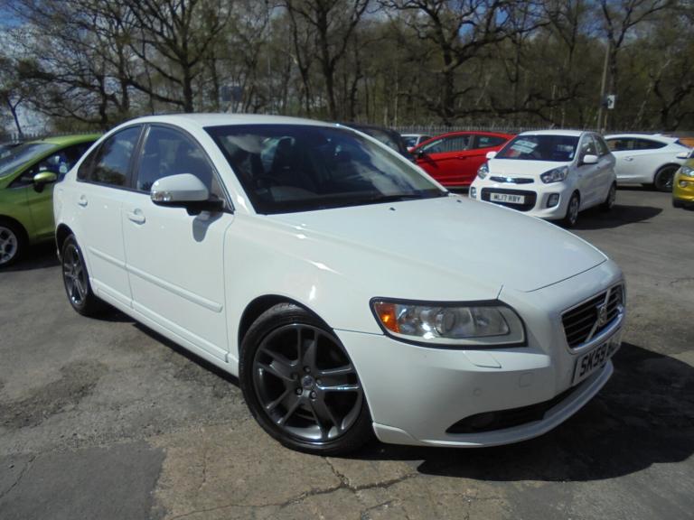 2009 Volvo S40 2.0D SE Lux 4dr Automatic SALOON Diesel Automatic