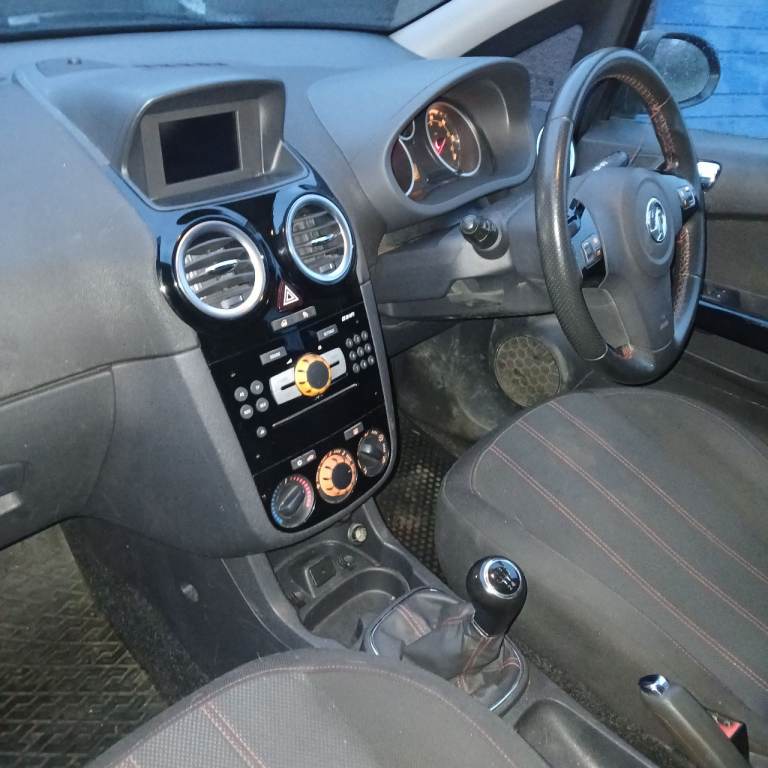 Vauxhall Corsa 1.4 sxi spares or repair