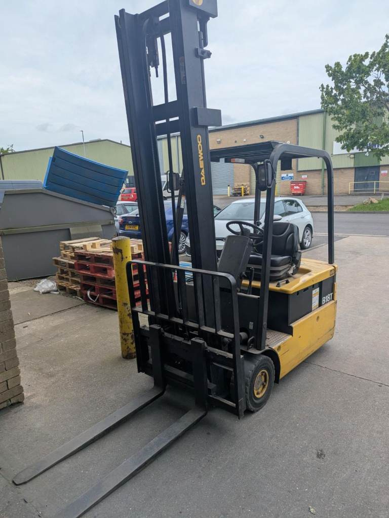 Daewoo B18T-2 Electric Powered 3 Wheel Counterbalance Forklift Truck