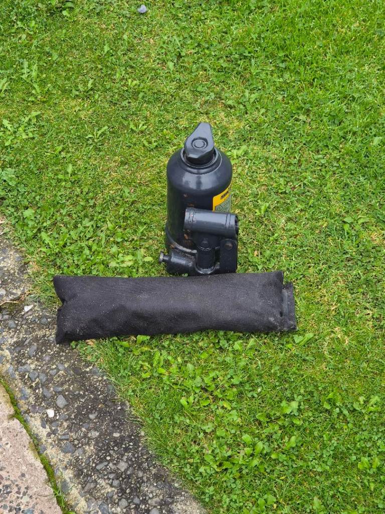 Car jack