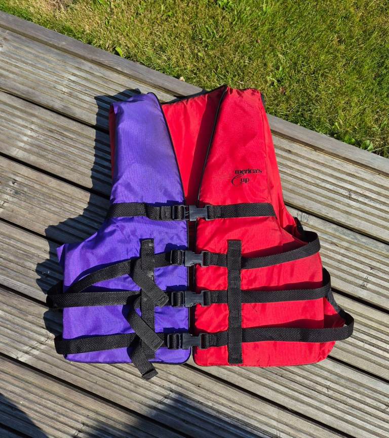 America's Cup Boating Vest – Red/Purple, Good Condition