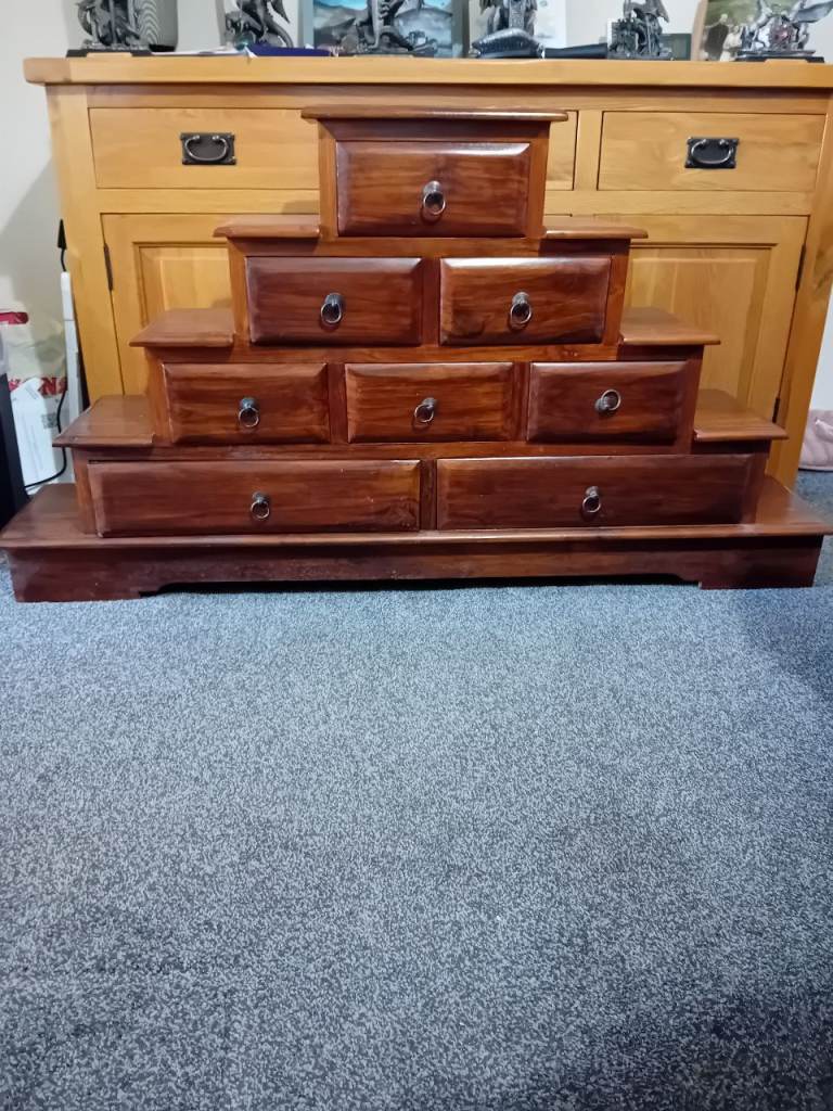 Unusual drawers/steps/stairs