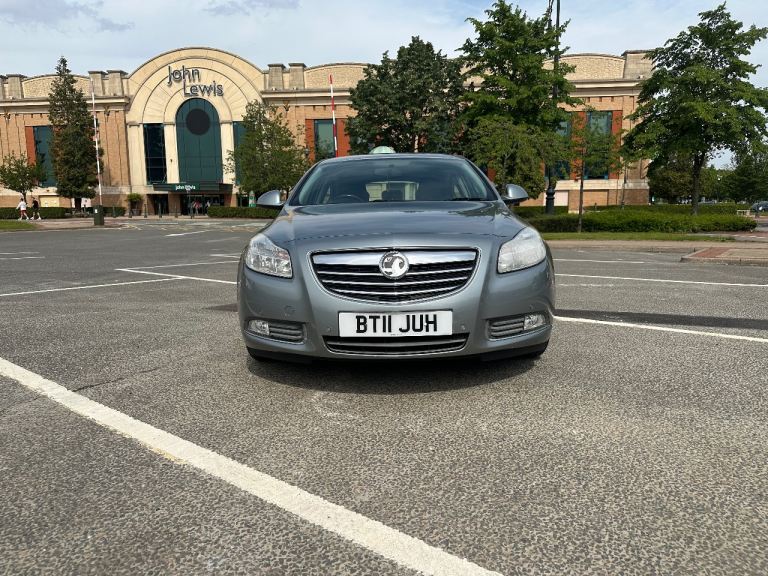 Vauxhall, INSIGNIA, Hatchback, 2011, Manual, 1956 (cc), 5 doors