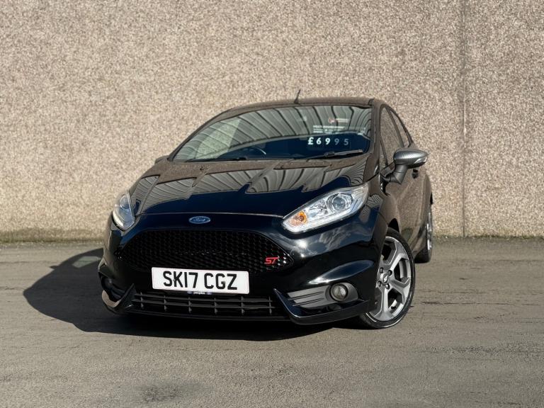 2017 Ford Fiesta 1.6 EcoBoost ST-2 5dr HATCHBACK Petrol Manual