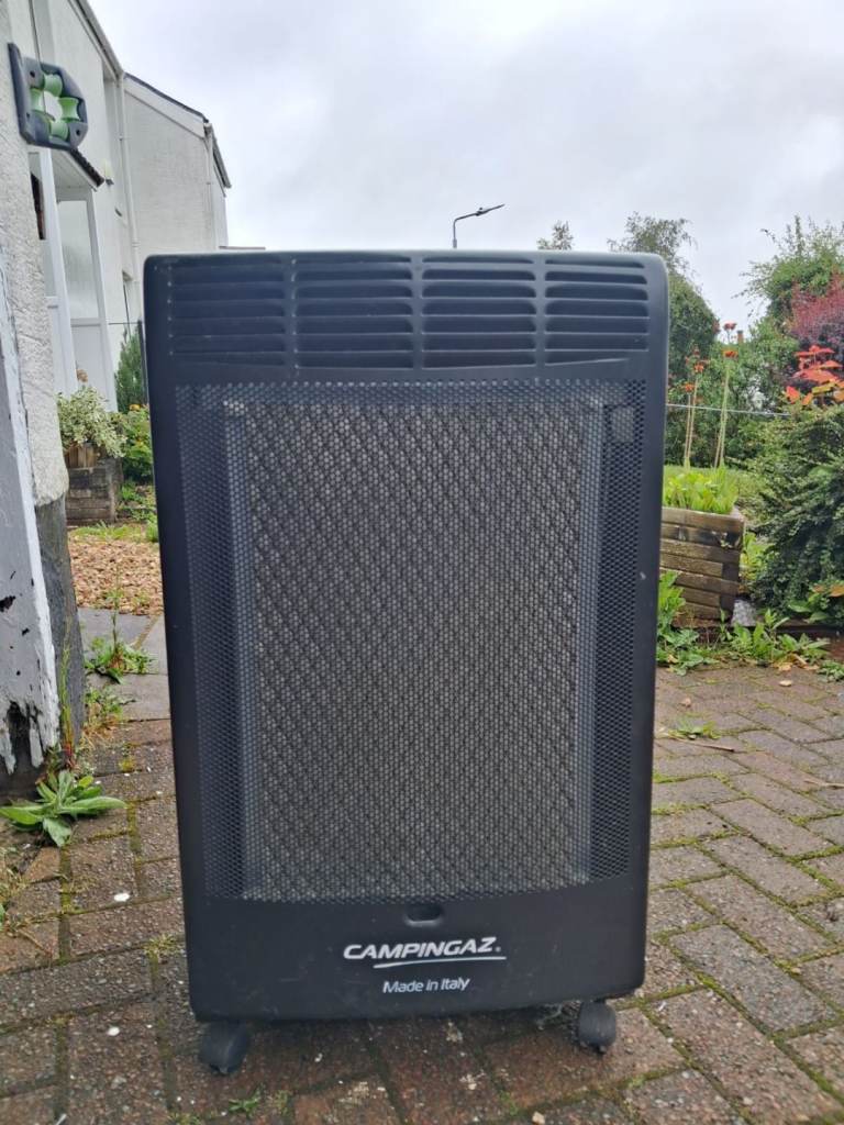 Catalytic portable gas fire