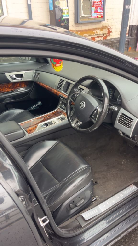 Jaguar, XF, Saloon, 2012, Other, 2179 (cc), 4 doors