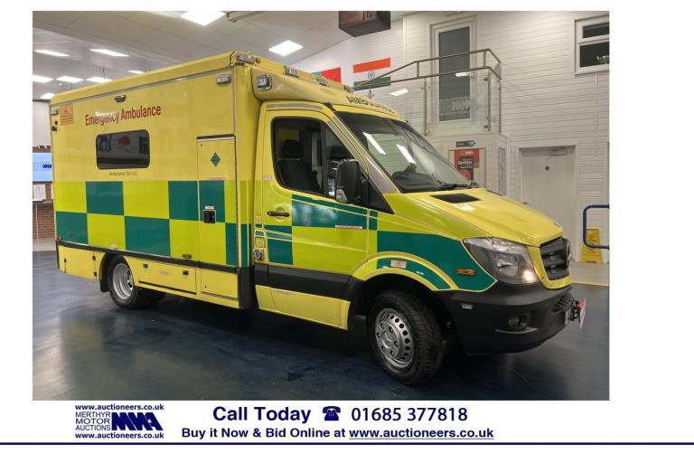 2015 Mercedes-Benz Sprinter 3.0CDI 190PS AUTO MACNEILLIE BODY AMBULANCE / CAMPER ----------------...