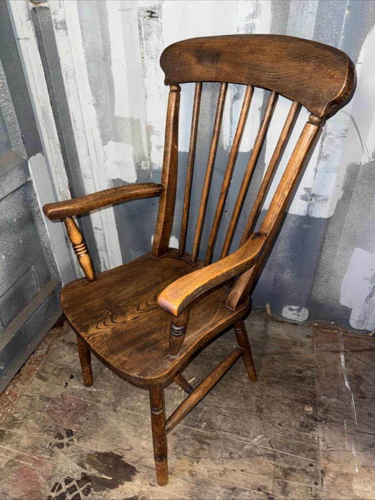 Beautiful English Antique Ash & Elm Windsor Arm Chair 