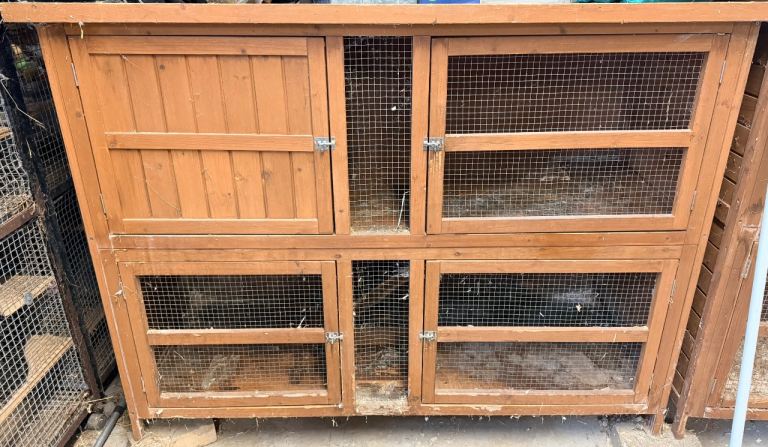 Two Tier Rabbit Hutch 