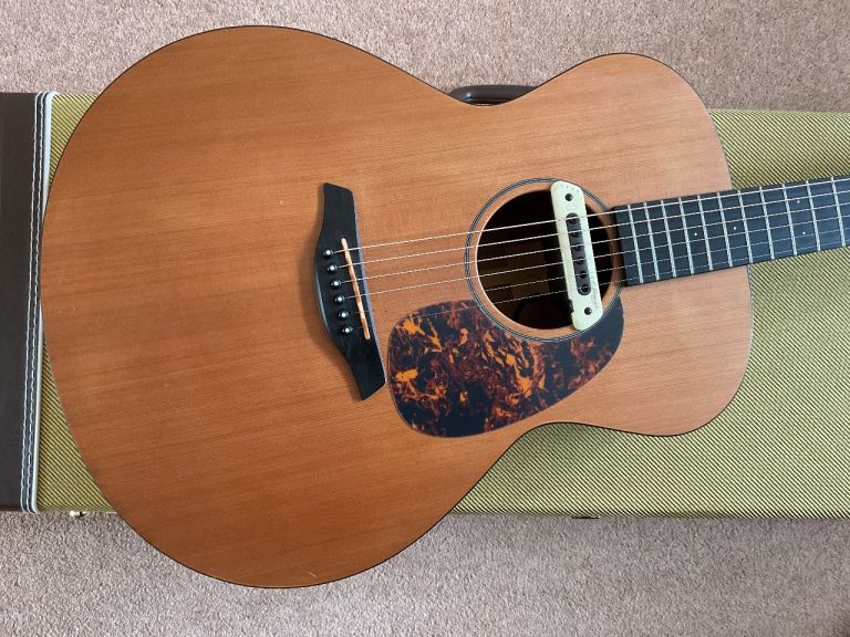 STONEBRIDGE (now branded as FURCH) G-20CM Grand Auditorium acoustic guitar 2015
