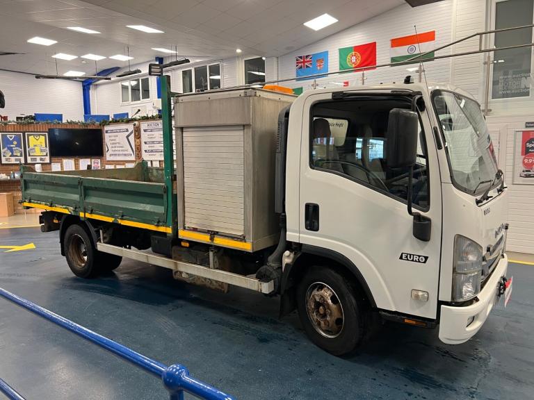 2016 Isuzu FORWARD N75150 URBAN 4X2 3.0D 150PS 7.5 TON TIPPER C/W PENNY HYDRAULICS CRANE (EURO 6)...