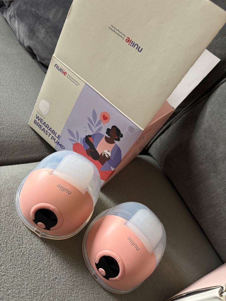 Nuliie Breast Pump (S32) Like new 