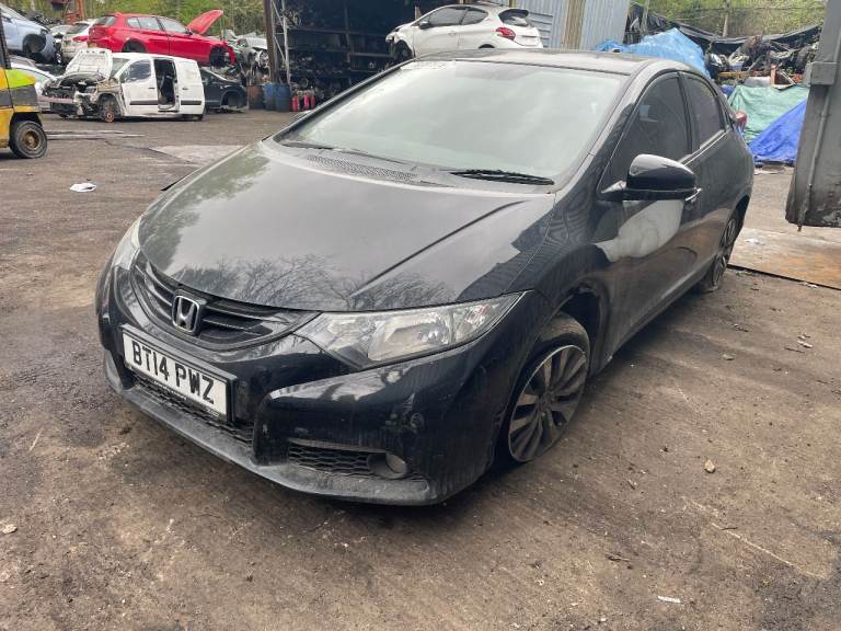 ♻️HONDA CIVIC I-DTEC 2014 black 1.6 diesel ( N16A1) 5 door breaking for parts ♻️